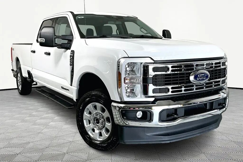 2024 Ford F-250 Super Duty XLT — photo 1 of 13