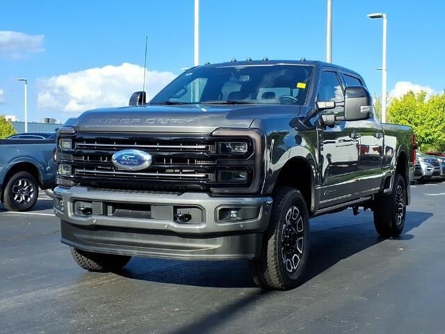 2025 Ford F-250 Super Duty Platinum