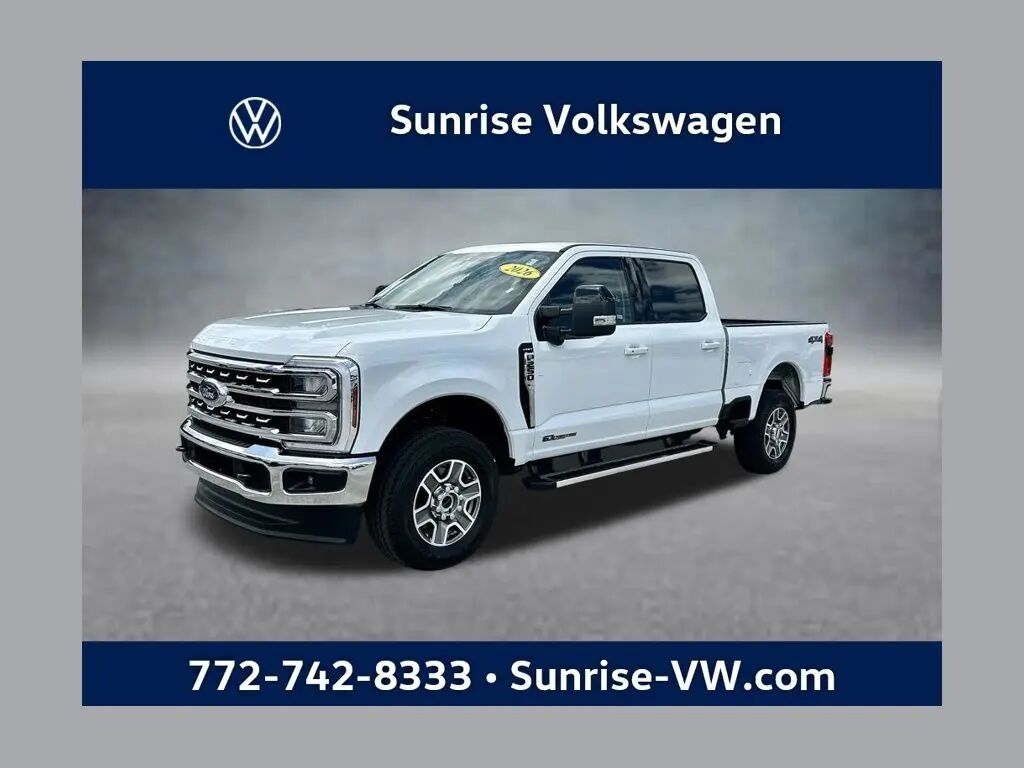 2026 Ford F-250 Super Duty Lariat — photo 1 of 13