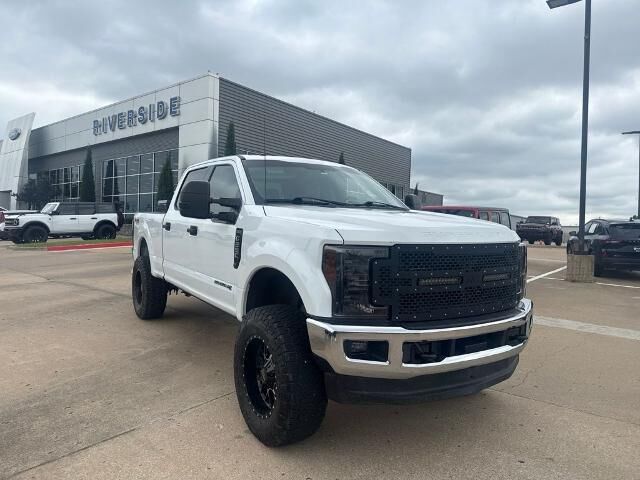 2017 Ford F-250 Super Duty XLT