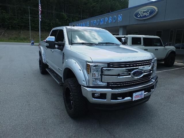 2019 Ford F-250 Super Duty Lariat