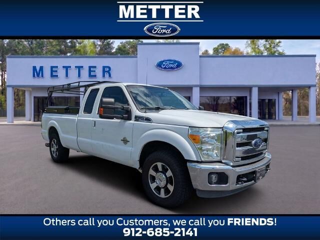 2016 Ford F-250 Super Duty Lariat — photo 1 of 13