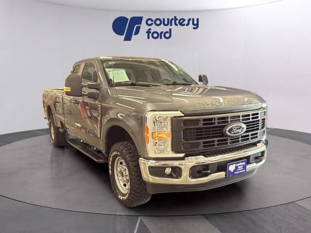 2024 Ford F-250 Super Duty XLT