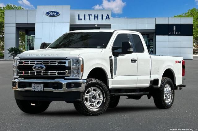 2026 Ford F-250 Super Duty XLT