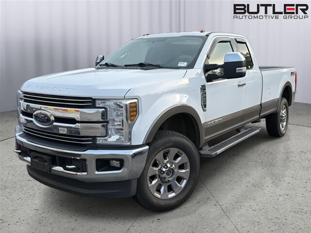 2018 Ford F-250 Super Duty Lariat — photo 1 of 13
