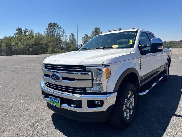 2017 Ford F-250 Super Duty Lariat