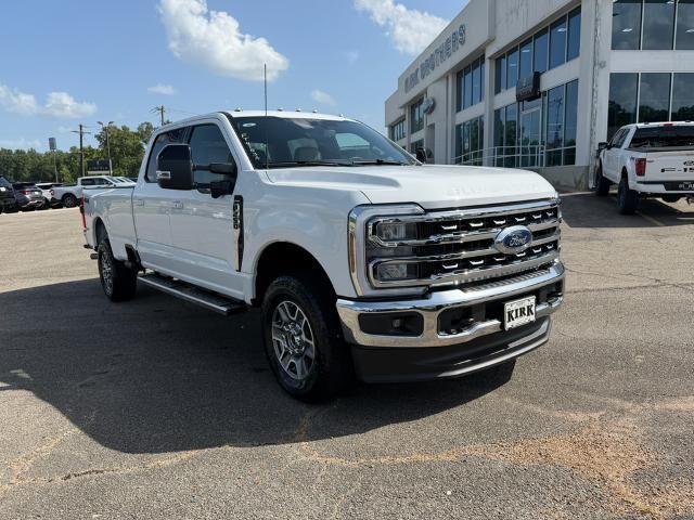 2025 Ford F-250 Super Duty Lariat