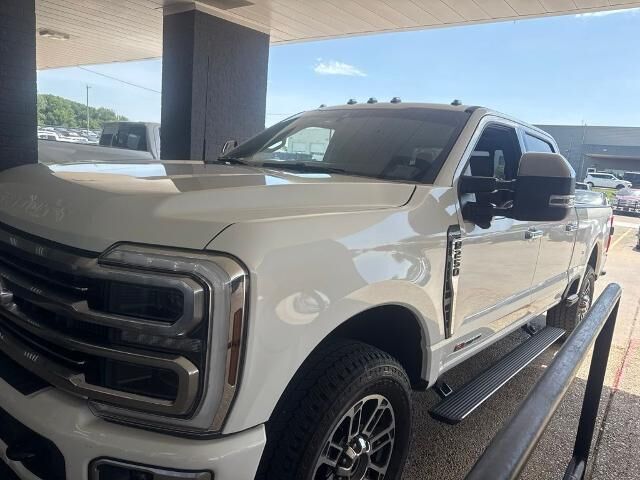 2026 Ford F-250 Super Duty Platinum