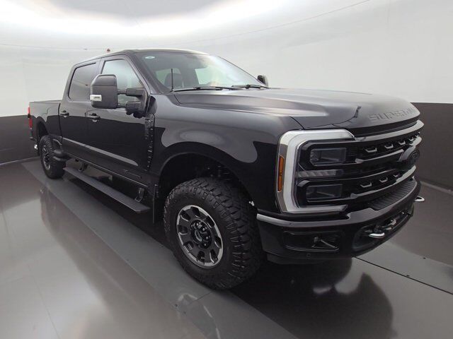 2024 Ford Super Duty F-250 SRW Platinum