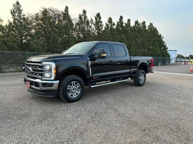 2025 Ford F-250 Super Duty Lariat