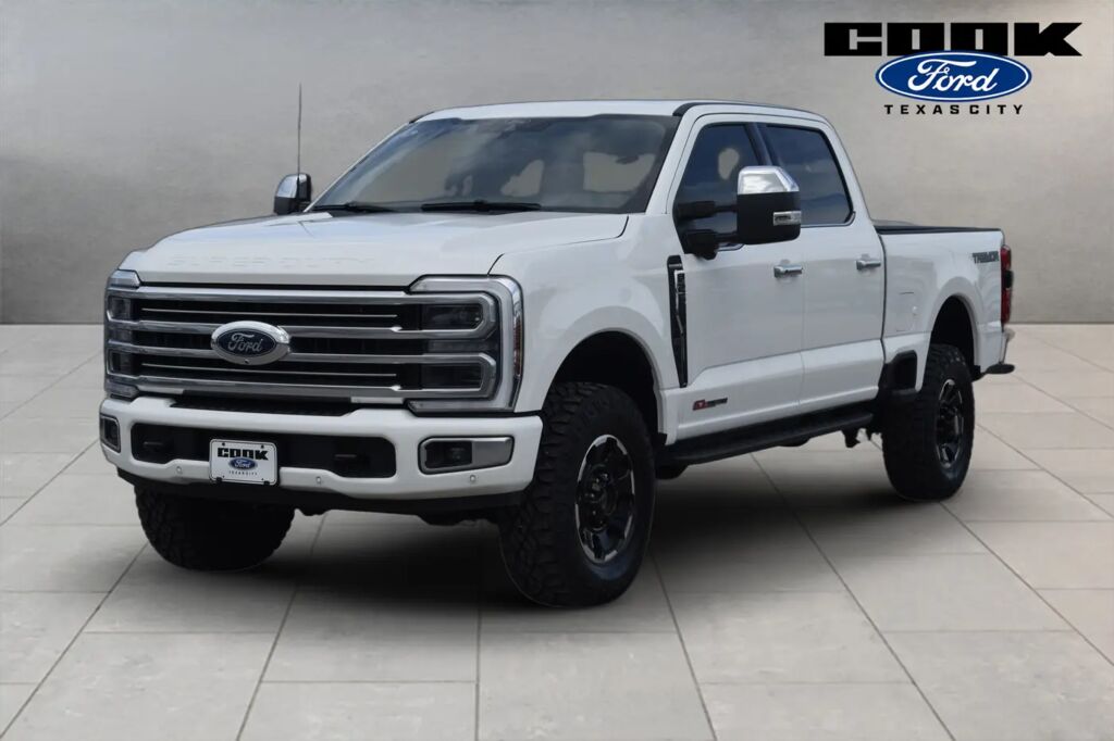 2026 Ford F-250 Super Duty Platinum — photo 1 of 13