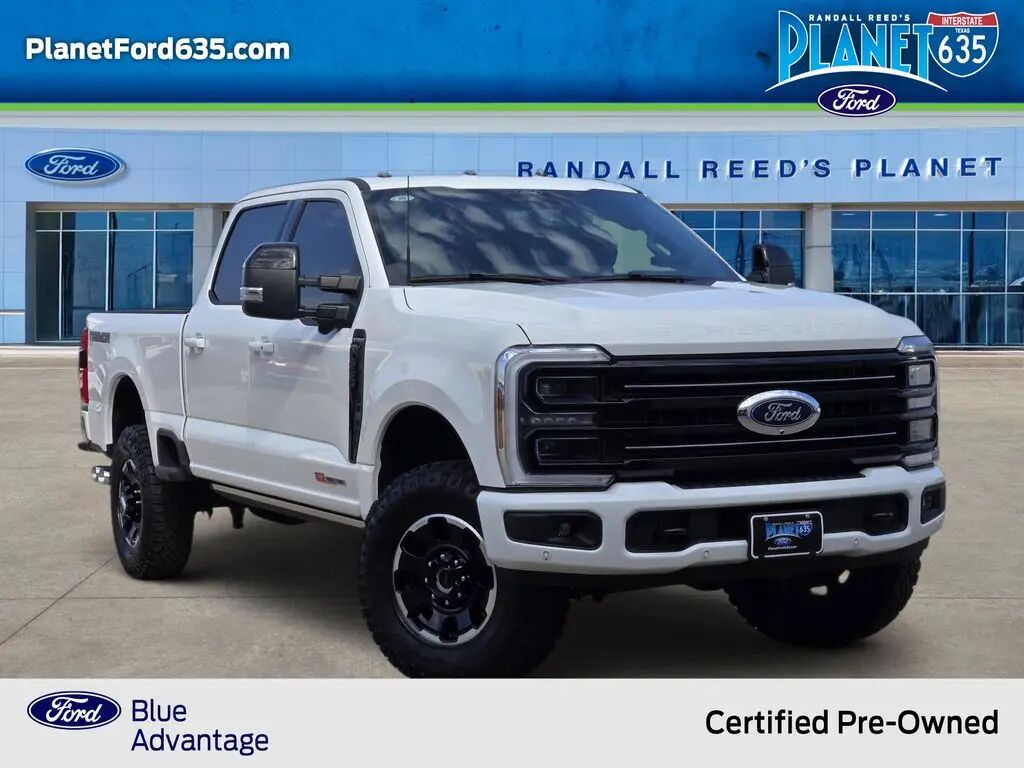 2025 Ford F-250 Super Duty Platinum — photo 1 of 13
