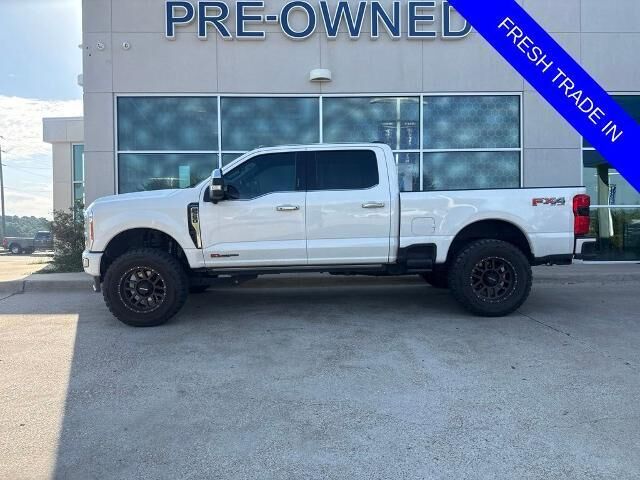 2023 Ford F-250 Super Duty Platinum