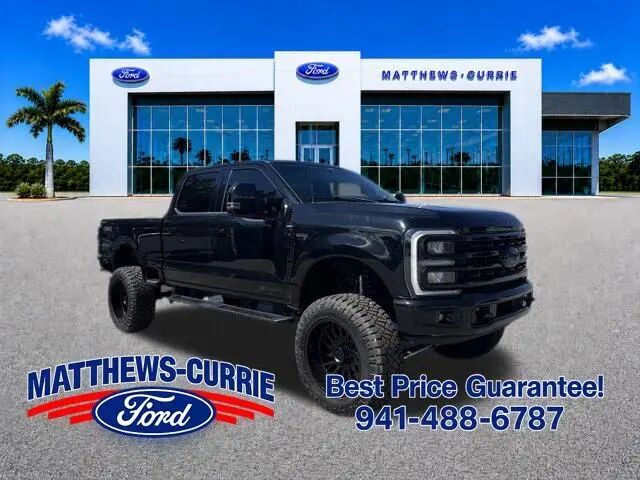2023 Ford F-250 Super Duty Lariat — photo 1 of 12