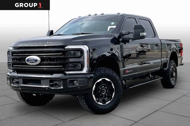 2025 Ford F-250 Super Duty Platinum