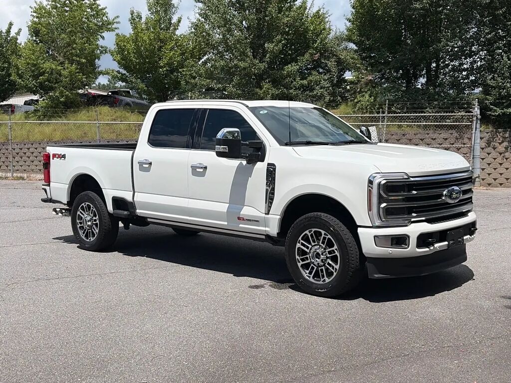 2026 Ford F-250 Super Duty Platinum — photo 1 of 13