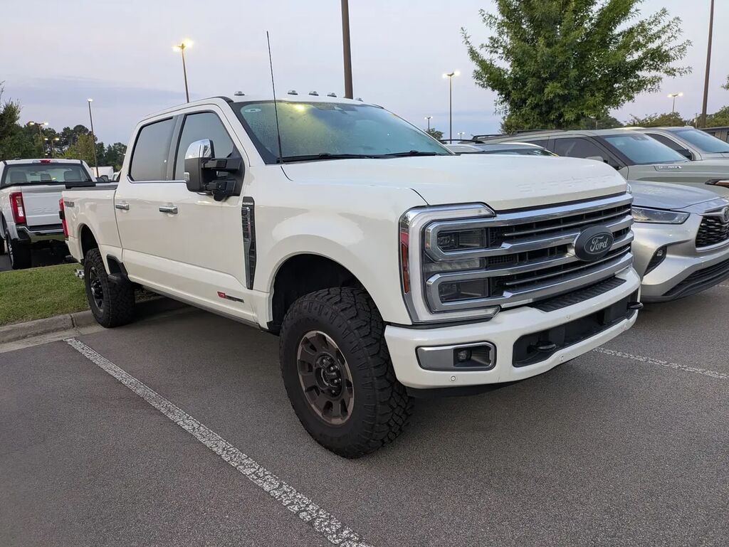 2026 Ford F-250 Super Duty Platinum — photo 1 of 4