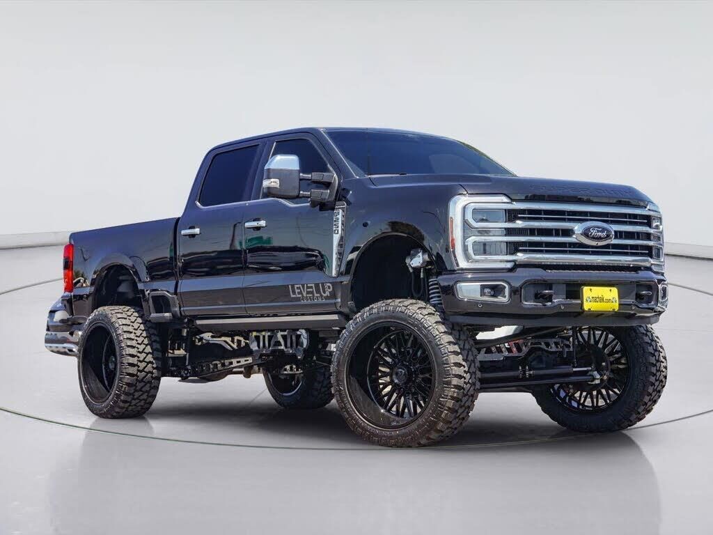 2026 Ford F-250 Super Duty Platinum — photo 1 of 1