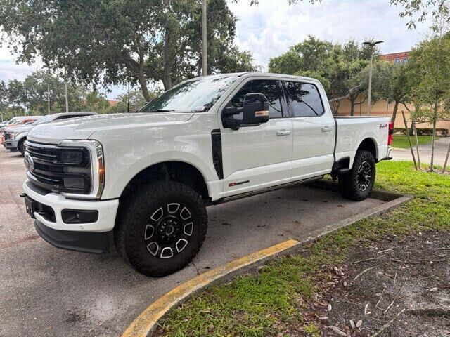 2025 Ford F-250 Super Duty Platinum