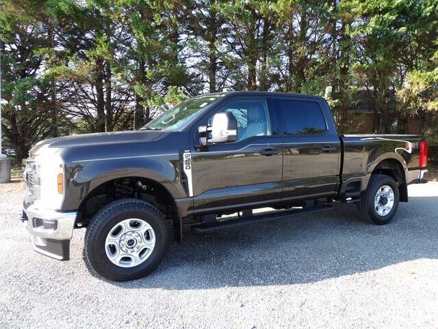 2025 Ford F-250 Super Duty XLT