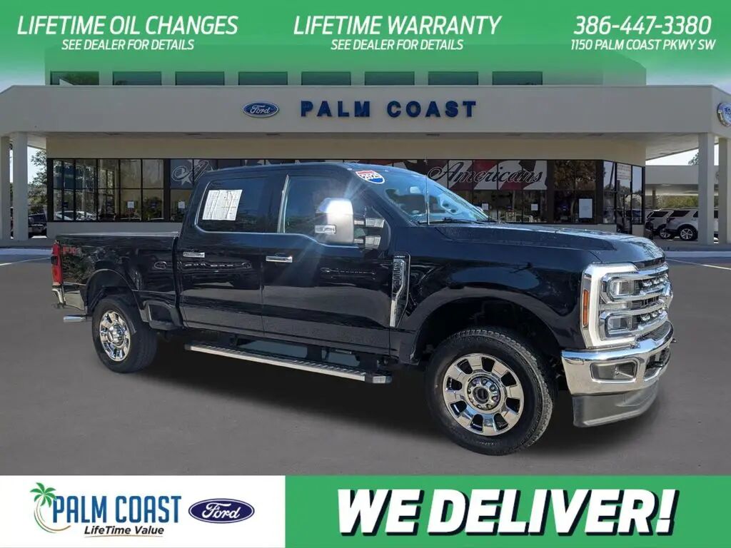 2025 Ford F-250 Super Duty Lariat — photo 1 of 13