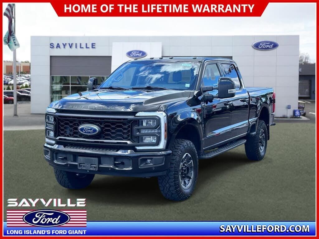 2024 Ford F-250 Super Duty Lariat — photo 1 of 1