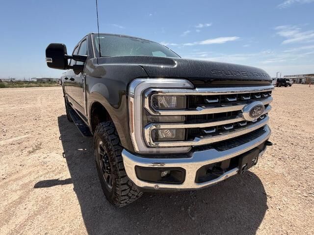 2026 Ford F-250 Super Duty Lariat
