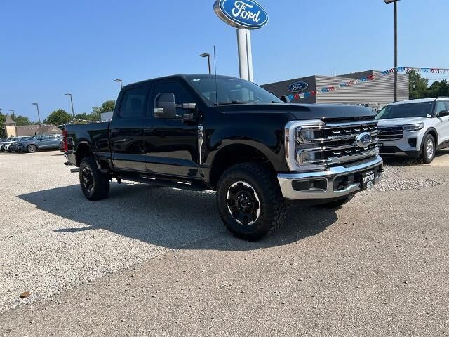2025 Ford F-250 Super Duty Lariat