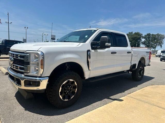 2025 Ford F-250 Super Duty XLT