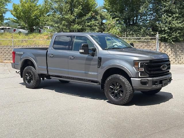 2022 Ford F-250 Super Duty Lariat — photo 1 of 13