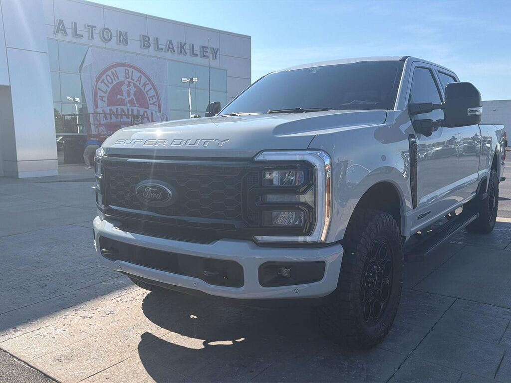 2026 Ford F-250 Super Duty Lariat — photo 1 of 1