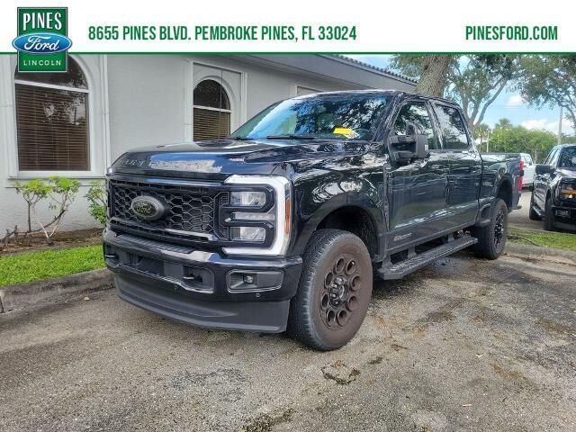 2025 Ford F-250 Super Duty Lariat