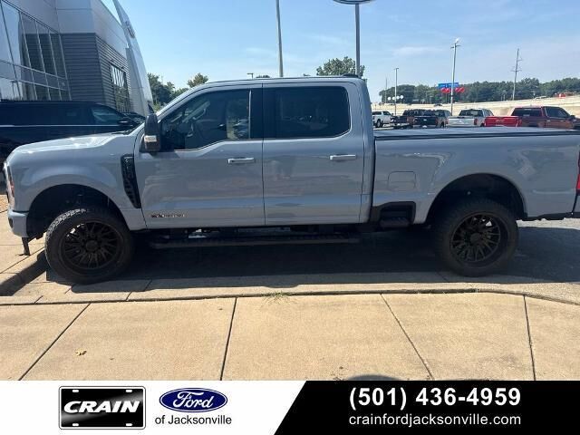 2025 Ford F-250 Super Duty Lariat