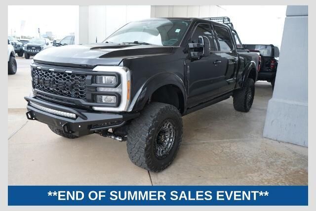 2023 Ford F-250 Super Duty Lariat — photo 1 of 13