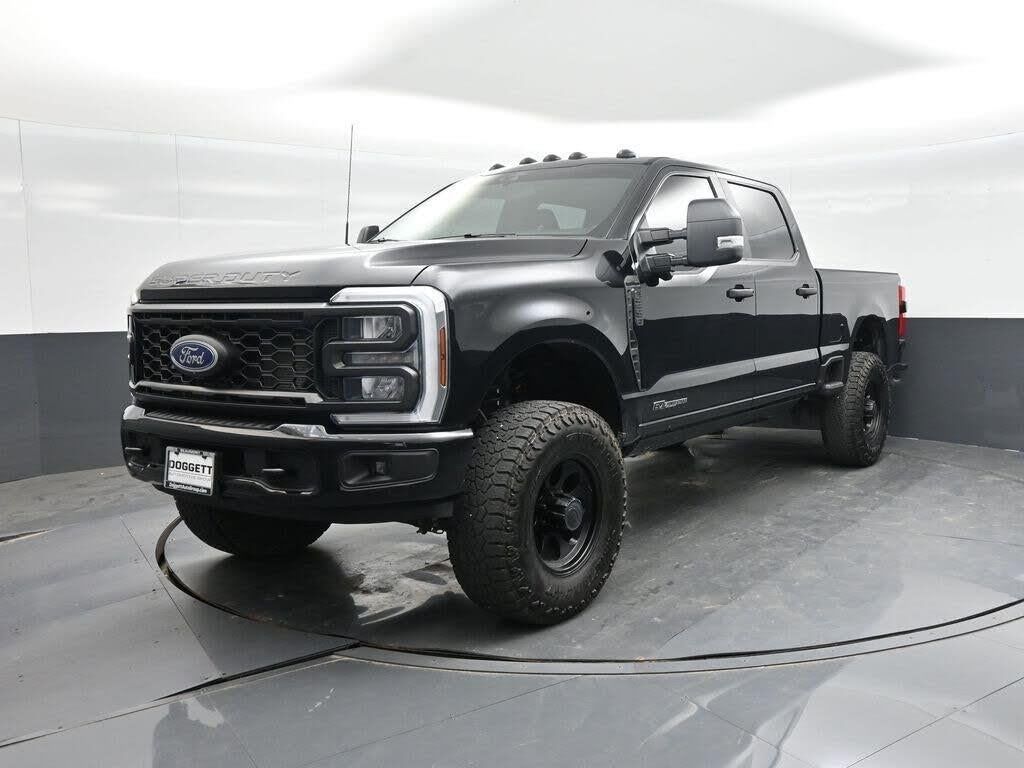 2025 Ford F-250 Super Duty XL — photo 1 of 1
