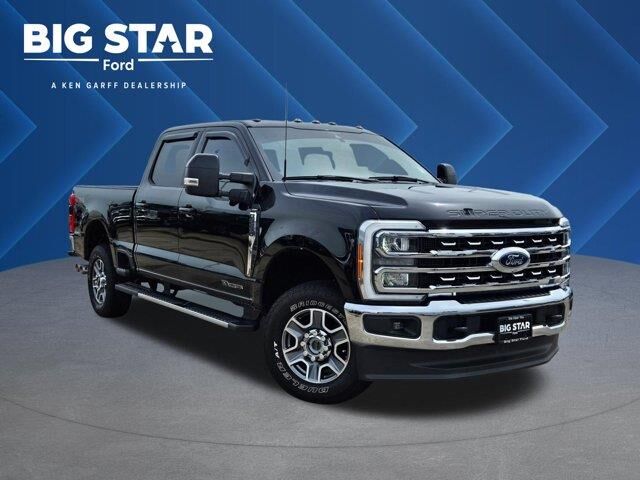 2023 Ford F-250 Super Duty Lariat — photo 1 of 1