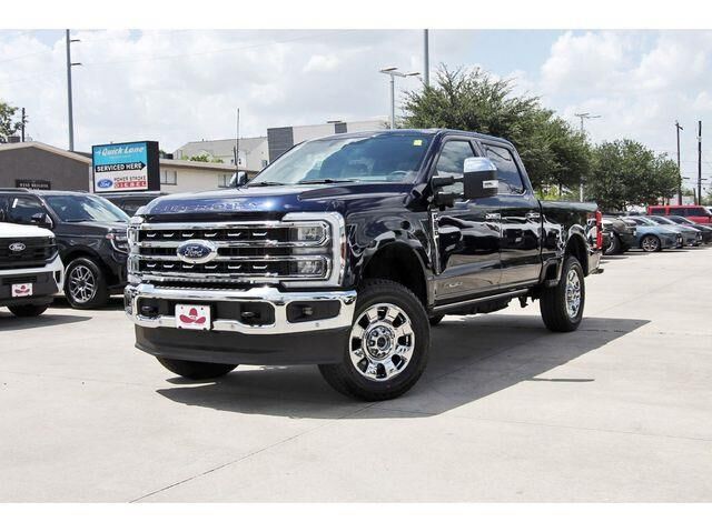 2025 Ford F-250 Super Duty Lariat