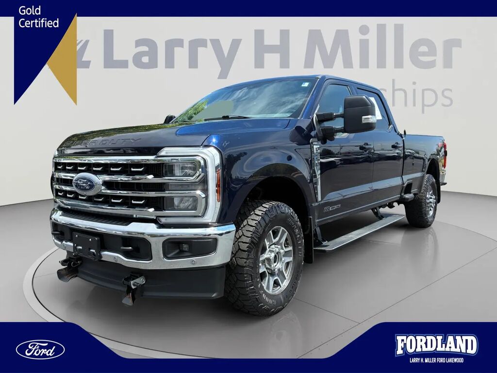 2024 Ford F-250 Super Duty Lariat — photo 1 of 13