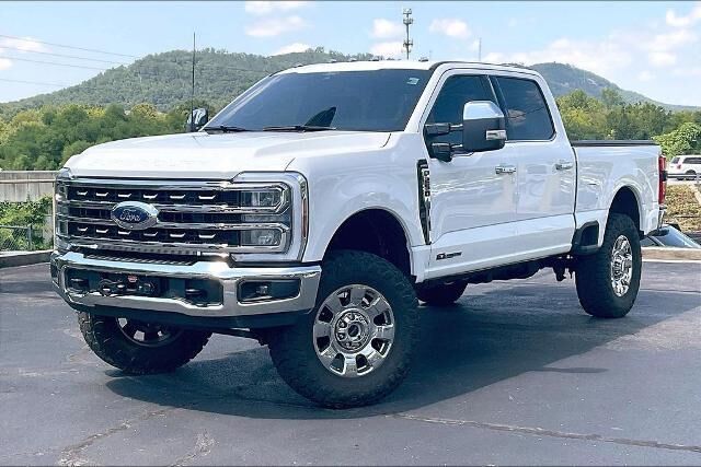2025 Ford F-250 Super Duty Lariat
