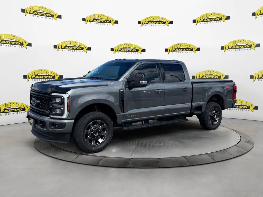 2024 Ford F-250 Super Duty Lariat — photo 1 of 13