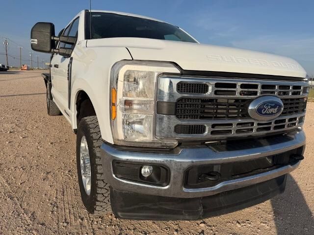 2025 Ford F-250 Super Duty XLT