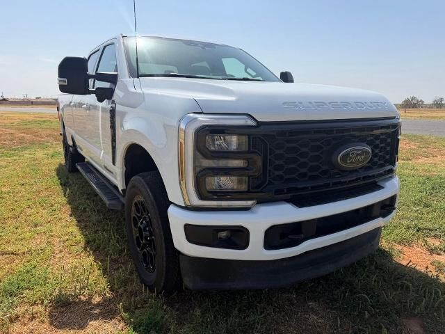 2025 Ford F-250 Super Duty XLT