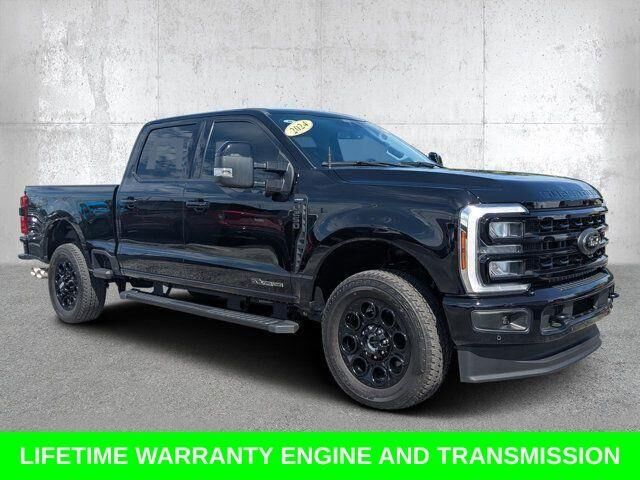 2024 Ford F-250 Super Duty Lariat — photo 1 of 13