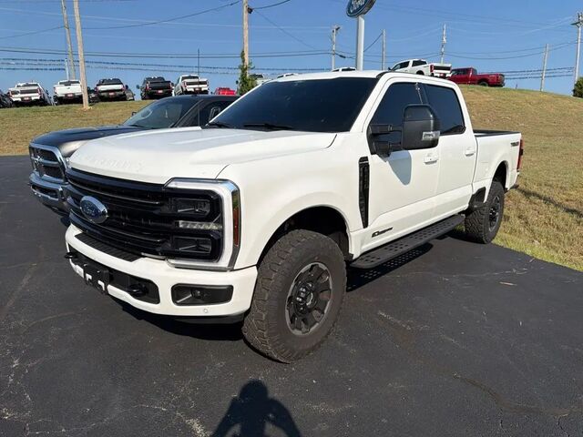 2026 Ford F-250 Super Duty Platinum