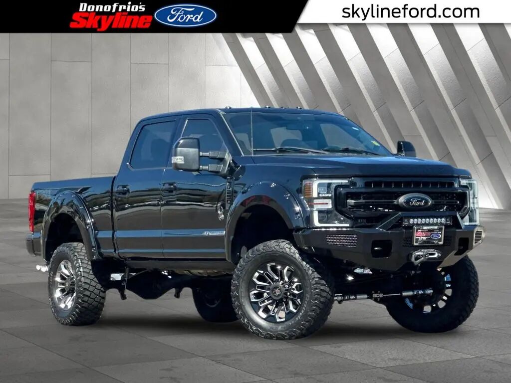 2022 Ford F-250 Super Duty Lariat — photo 1 of 13