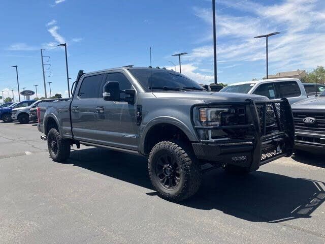 2022 Ford F-250 Super Duty Lariat — photo 1 of 1