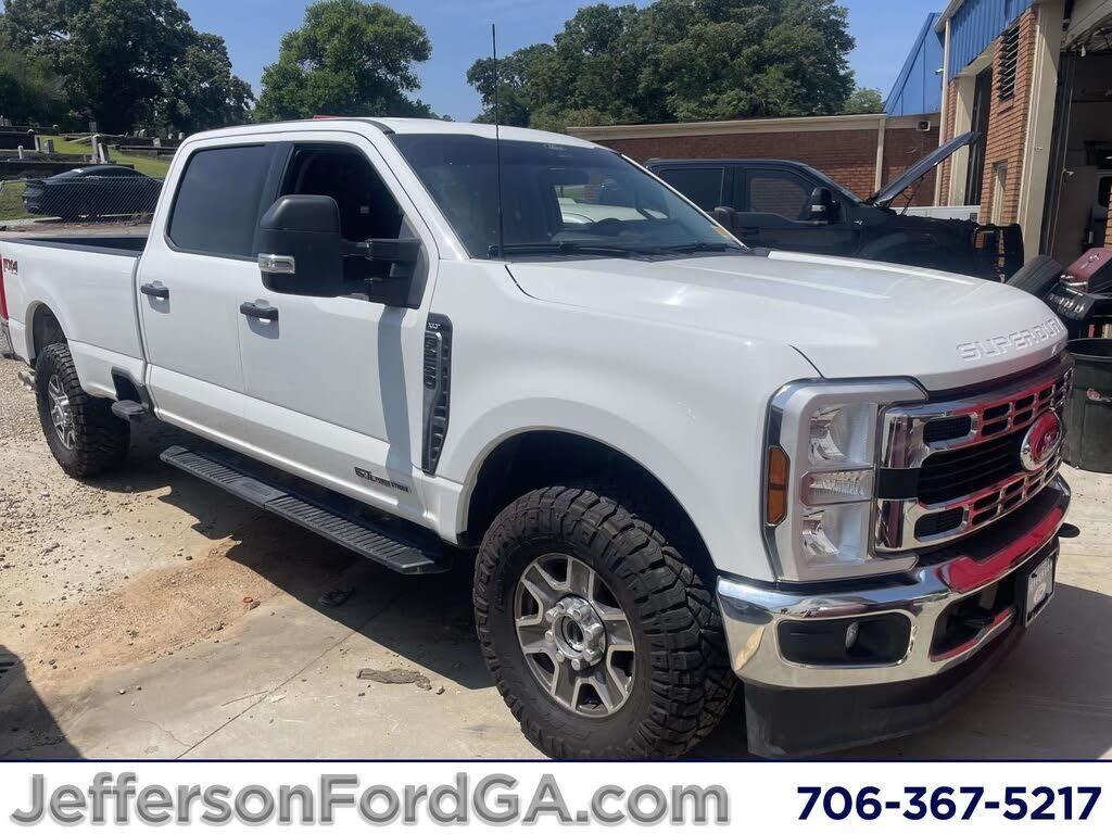 2025 Ford F-250 Super Duty XLT — photo 1 of 1