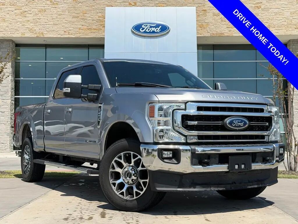 2022 Ford F-250 Super Duty Lariat — photo 1 of 13