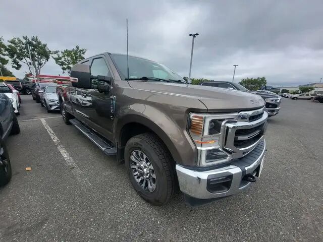 2022 Ford F-350 Super Duty Lariat