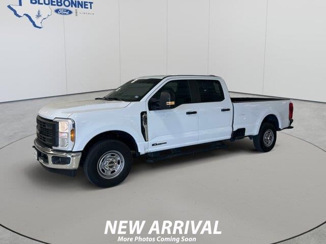 2025 Ford F-350 Super Duty XL